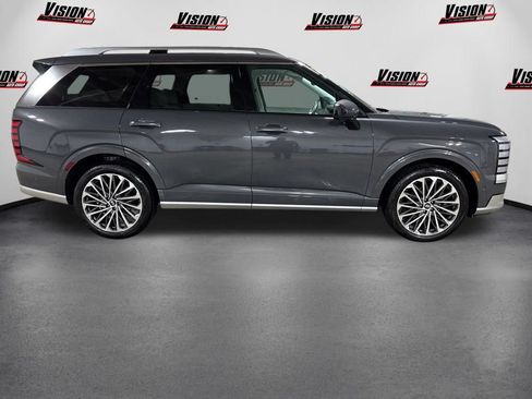 Certified 2026 Hyundai Palisade Calligraphy AWD/4WD image 3