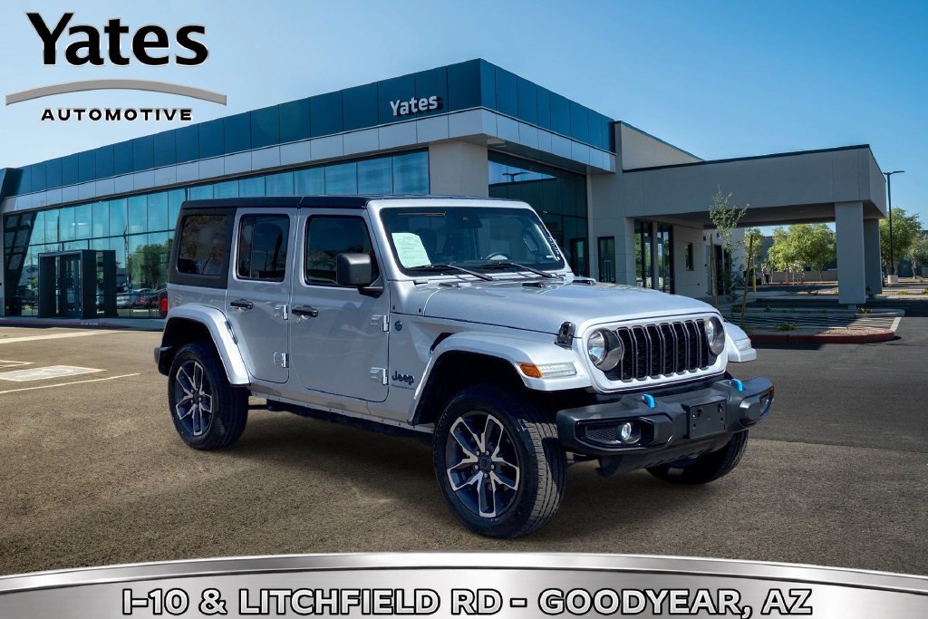 Used 2024 Jeep Wrangler Unlimited AWD/4WD image 1