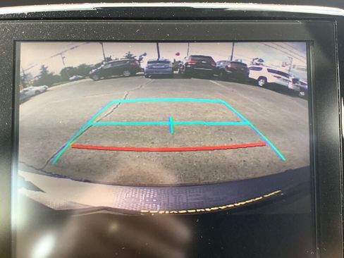 Used 2017 Toyota Prius Prime Advanced FWD image 21