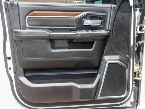 Used 2024 RAM 2500 Laramie w/ Safety Group AWD/4WD image 13