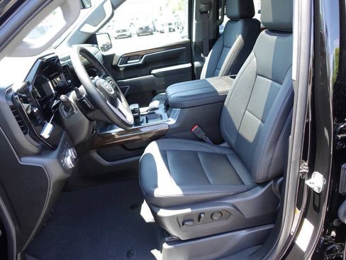 Used 2025 GMC Sierra 1500 Elevation w/ Elevation Premium Package AWD/4WD image 20