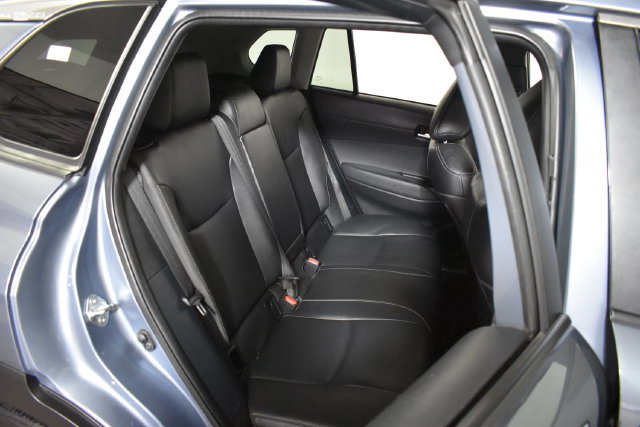 Used 2023 Toyota Corolla Cross XLE w/ Convenience Package AWD/4WD image 33
