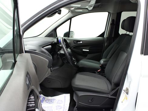 Used 2019 Ford Transit Connect XLT image 12