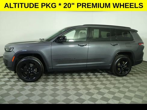 Used 2022 Jeep Grand Cherokee L Laredo AWD/4WD image 6