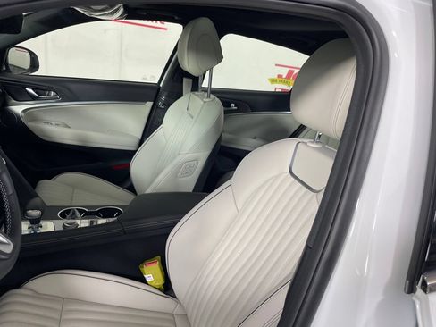 New 2026 Genesis G70 3.3T Sport Prestige AWD/4WD image 18