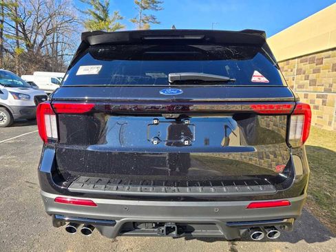 New 2026 Ford Explorer ST w/ Sun And Sound Package image 10