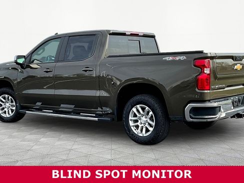 Used 2023 Chevrolet Silverado 1500 LT w/ Max Trailering Package image 4