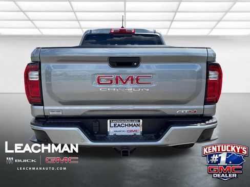 New 2026 GMC Canyon AT4 AWD/4WD image 4
