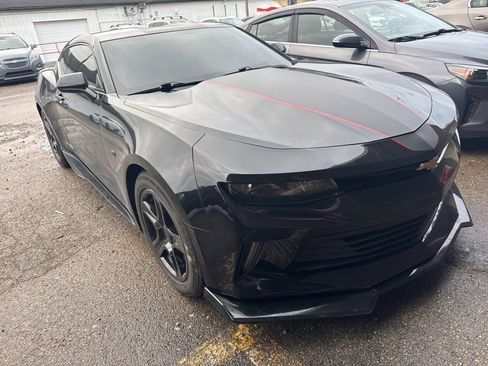 Used 2017 Chevrolet Camaro LT image 3
