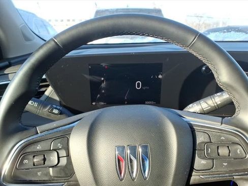 Used 2024 Buick Encore GX Sport Touring image 18