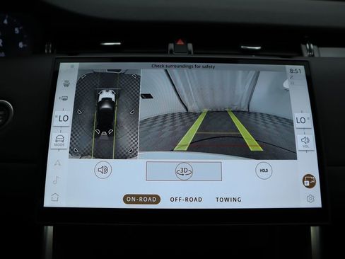 Used 2025 Land Rover Discovery Sport S image 16