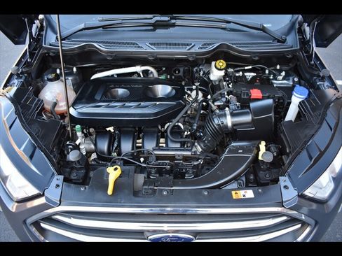 Used 2021 Ford EcoSport Titanium image 42