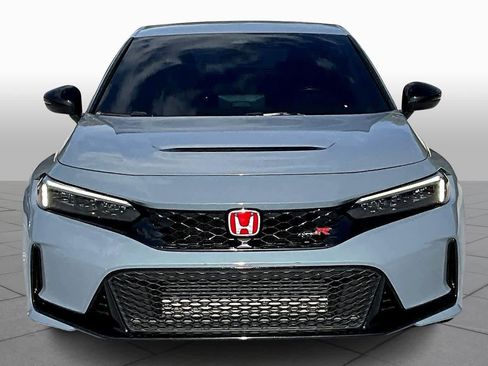 Used 2023 Honda Civic Type R image 3