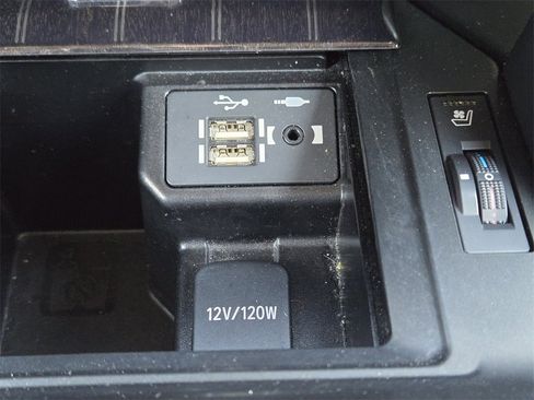 Used 2022 Lexus GX 460 Premium image 22