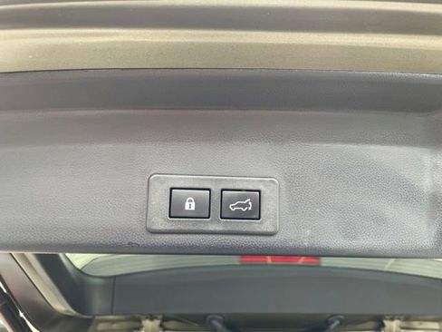 Used 2026 Subaru Ascent Premium AWD/4WD image 32