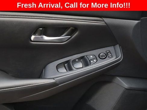 Used 2025 Nissan Sentra SV image 20