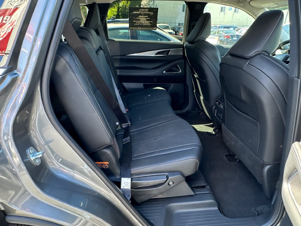 Certified 2027 INFINITI QX60 Luxe w/ Cargo Package FWD image 19