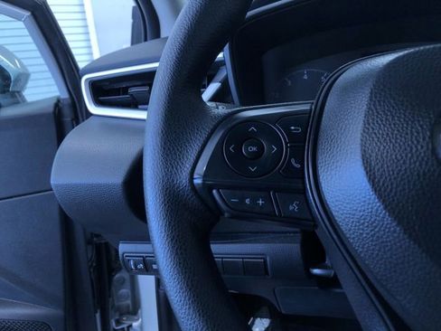 Certified 2025 Toyota Corolla LE image 24