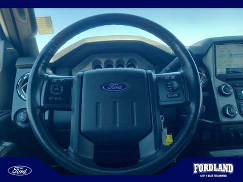 Used 2015 Ford F350 Platinum AWD/4WD image 9