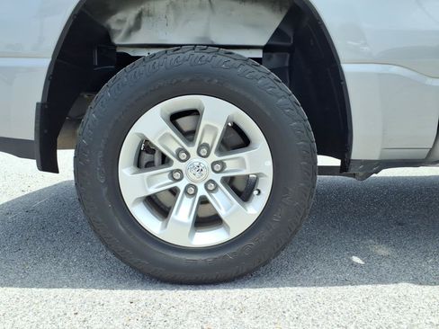 Used 2024 RAM 1500 Laramie RWD image 26