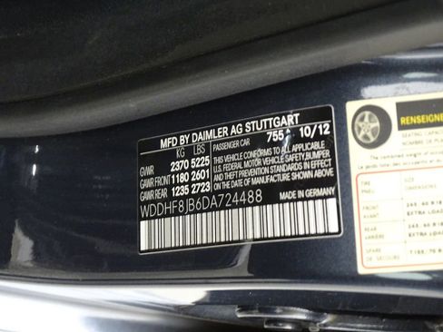 Used 2013 Mercedes-Benz E 350 4MATIC Sedan image 21