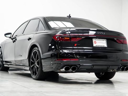 Used 2024 Audi S8 w/ S8 Comfort Plus Package AWD/4WD image 15