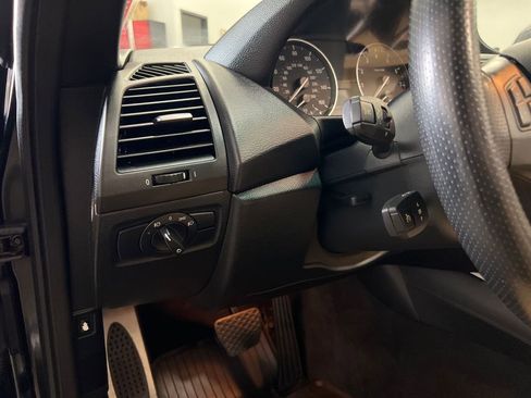 Used 2013 BMW 135i Convertible image 79