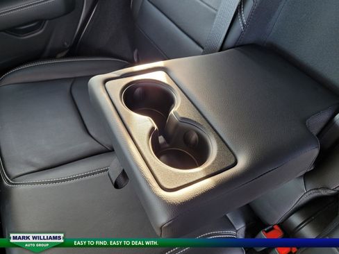 Used 2023 Jeep Wrangler Unlimited Sahara w/ Cold Weather Group image 13