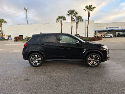 Used 2024 Mitsubishi Outlander Sport SE image 6