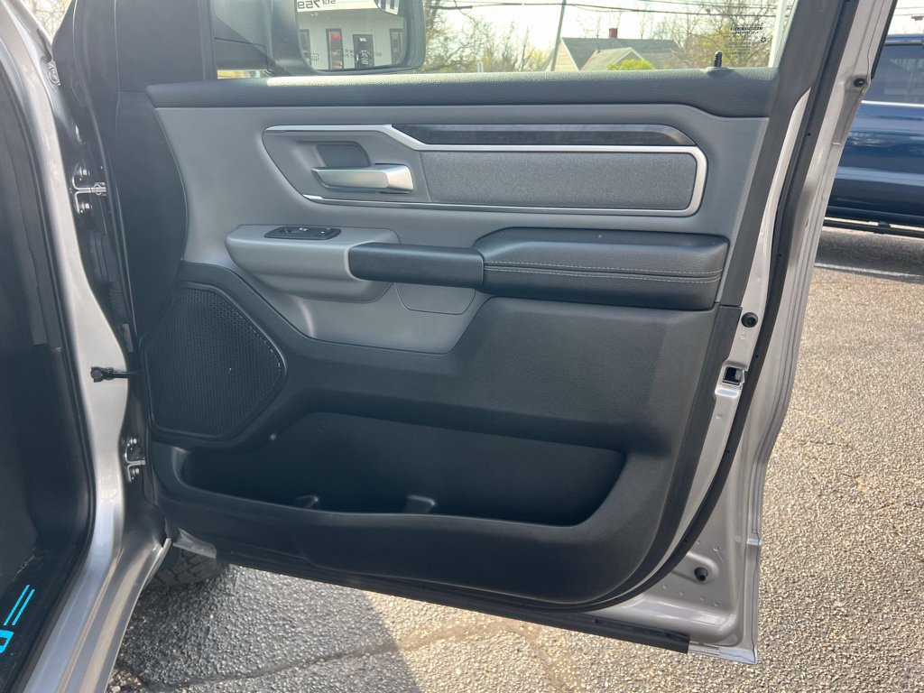 Used 2021 RAM 1500 Big Horn AWD/4WD image 34