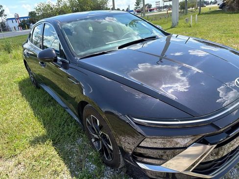 Used 2025 Hyundai Sonata SEL FWD image 9