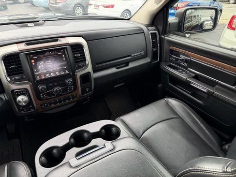 Used 2015 RAM 1500 Laramie w/ Convenience Group AWD/4WD image 16
