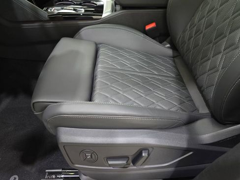 New 2026 Audi SQ5 Prestige image 28