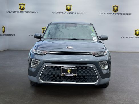 Used 2020 Kia Soul S FWD image 2