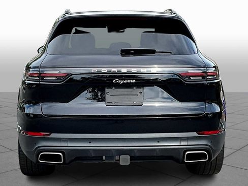 Used 2021 Porsche Cayenne AWD/4WD image 4