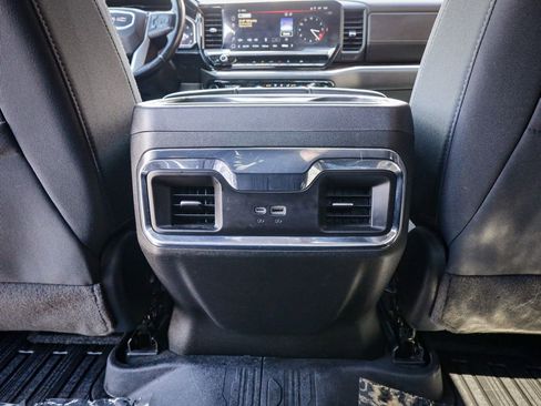 Used 2024 GMC Sierra 1500 Elevation AWD/4WD image 32