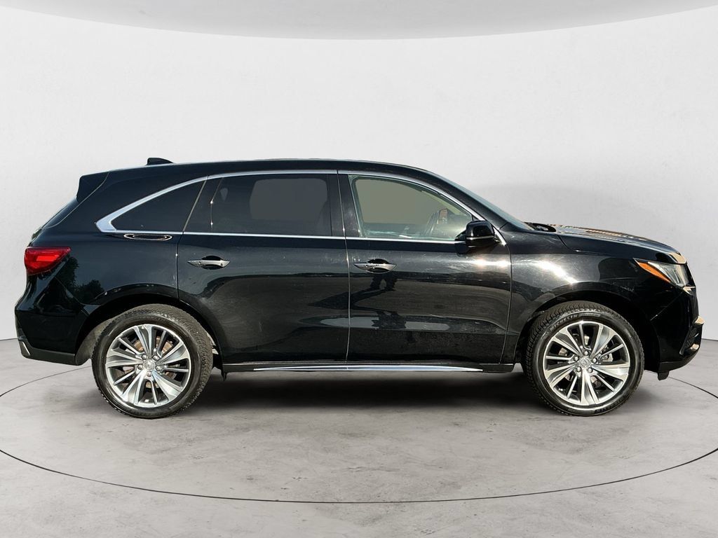 Used 2017 Acura MDX w/ Technology Package AWD/4WD image 4