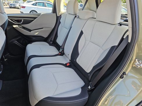 Used 2020 Subaru Forester w/ Alloy Wheel Package image 13