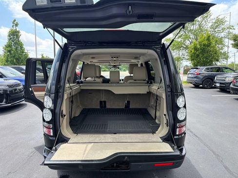 Used 2016 Land Rover LR4 HSE AWD/4WD image 13