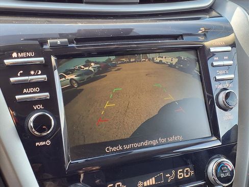 Used 2024 Nissan Murano SV w/ SV Midnight Edition Package image 5