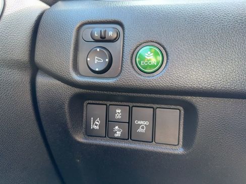 Used 2024 Honda Ridgeline RTL image 11