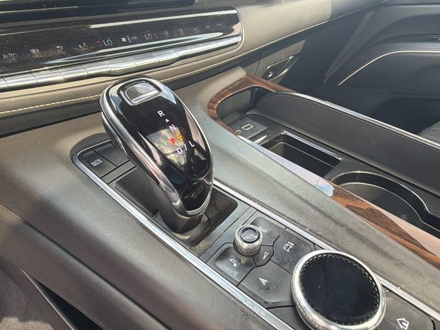 Used 2021 Cadillac Escalade Sport Platinum AWD/4WD image 34