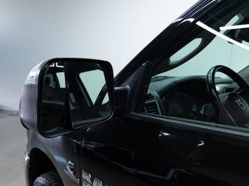 Used 2018 RAM 2500 Big Horn image 24