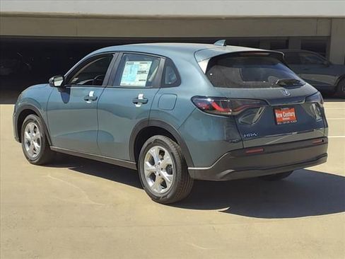 New 2025 Honda HR-V LX image 5