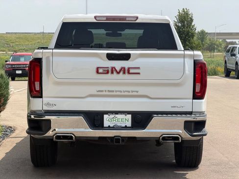 Used 2021 GMC Sierra 1500 SLT AWD/4WD image 8