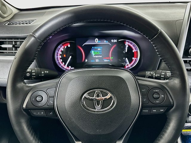 Used 2020 Toyota RAV4 Limited AWD/4WD image 12