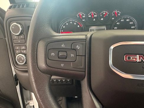 Used 2025 GMC Sierra 2500 Pro AWD/4WD image 21