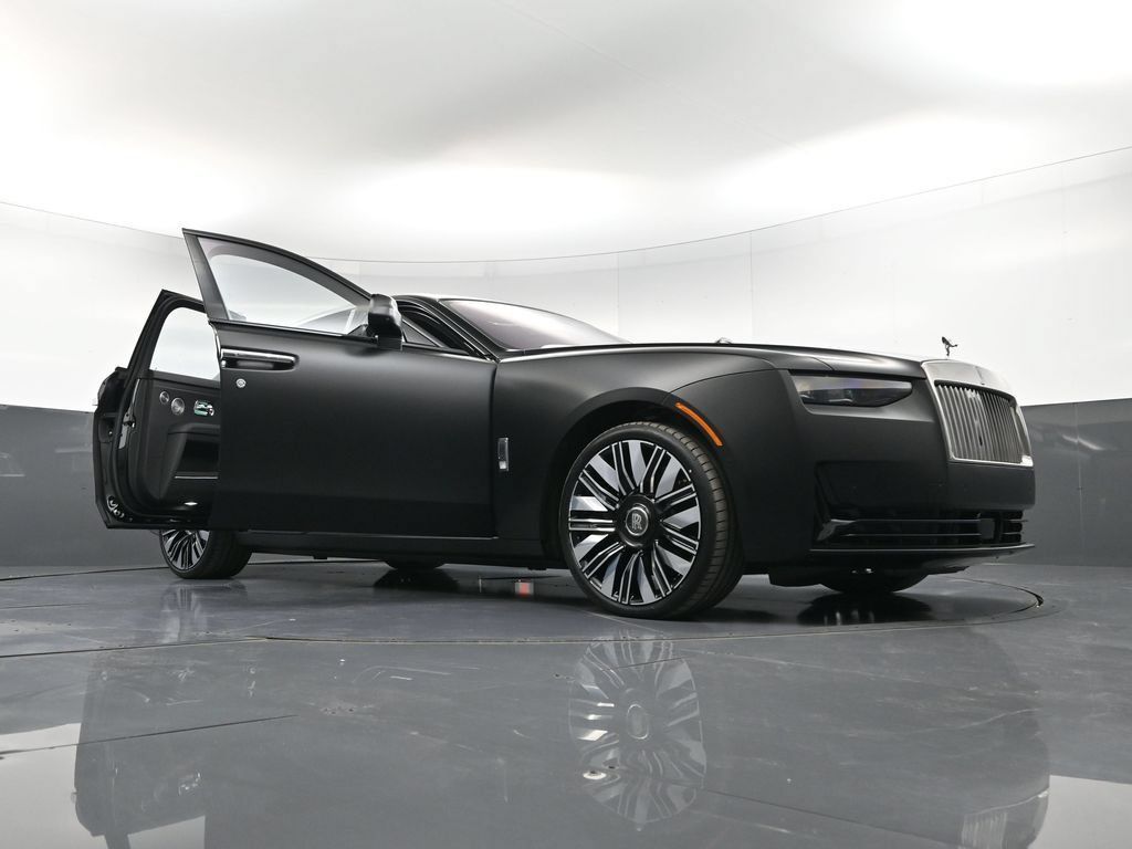 Used 2026 Rolls-Royce Ghost AWD/4WD image 42