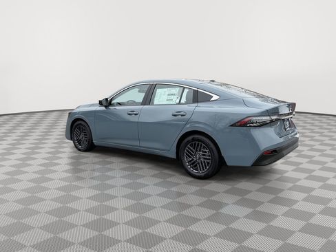 New 2026 Nissan Sentra SV w/ SV Convenience Package FWD image 7