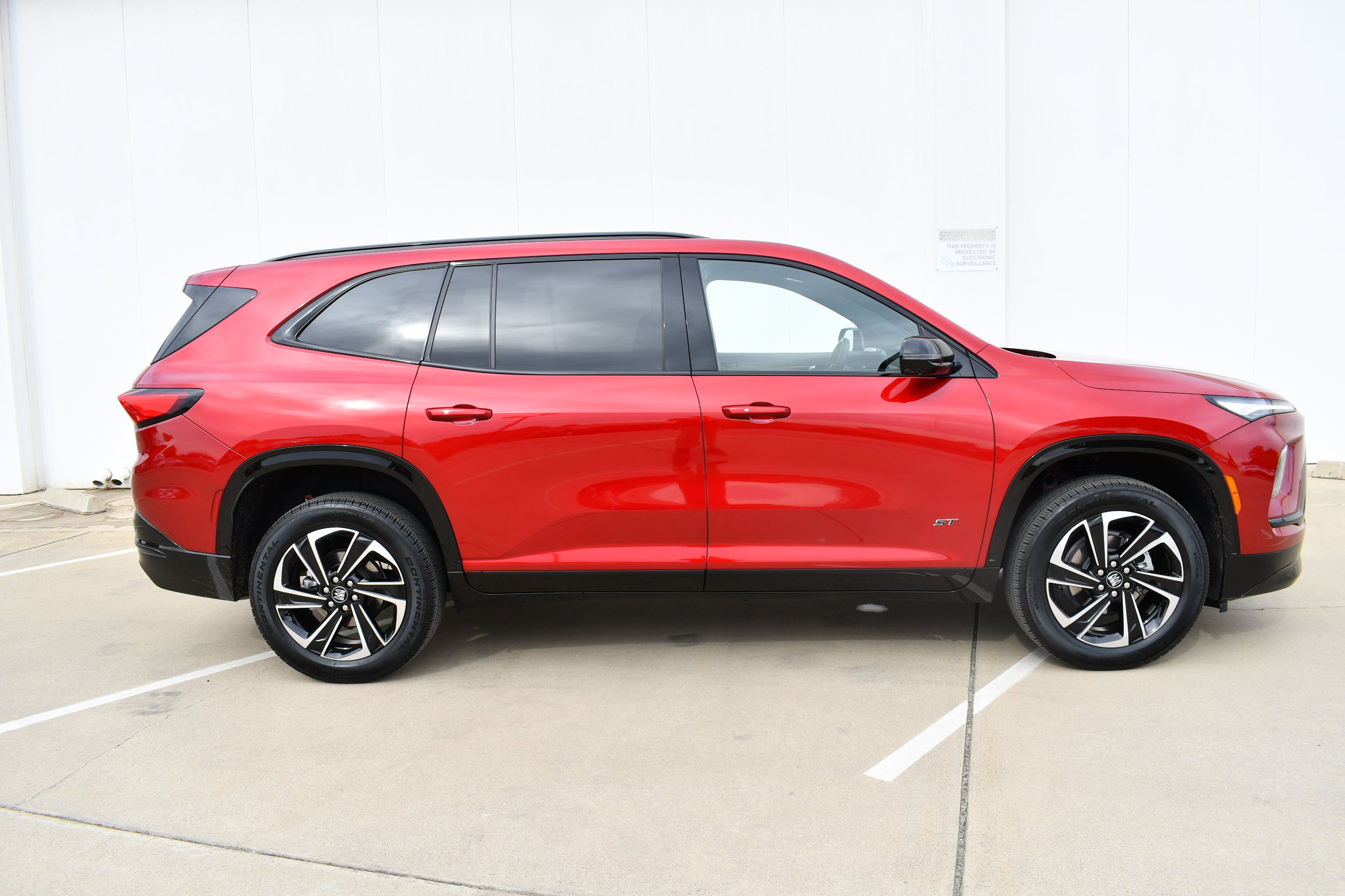 Used 2026 Buick Enclave Sport Touring FWD image 4